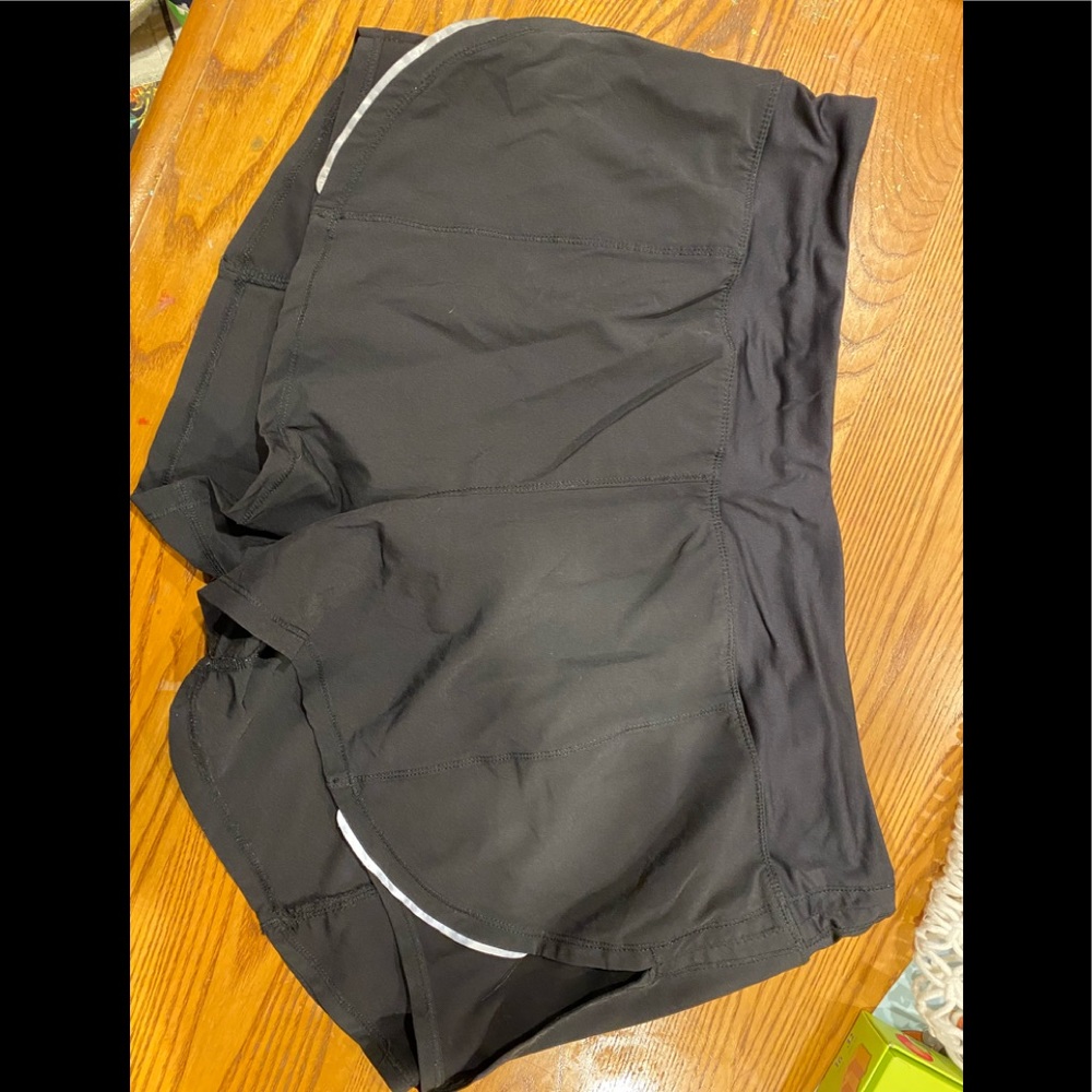 Zyia  black mesh energy shorts XL